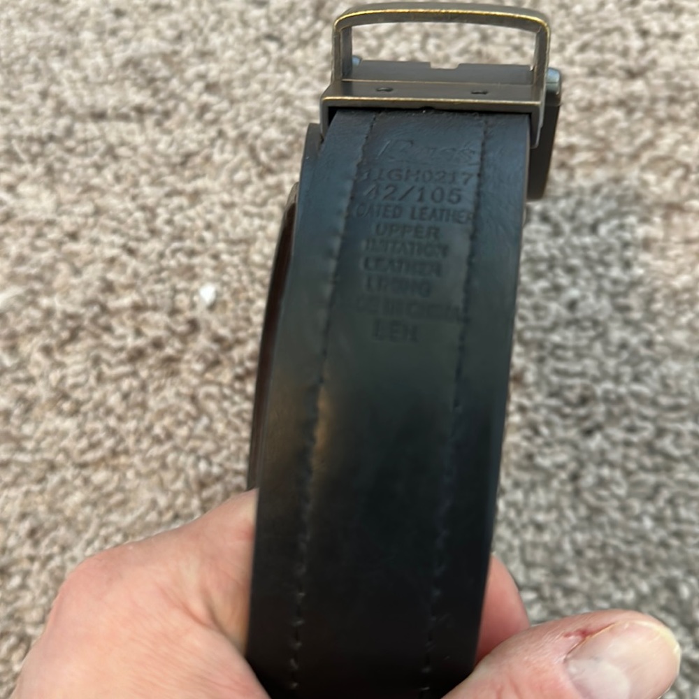 Men’s reversible leather belt